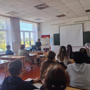 Встреча инспектора пропаганды с родителями и обучающимися МБОУ Комсомольской СОШ
